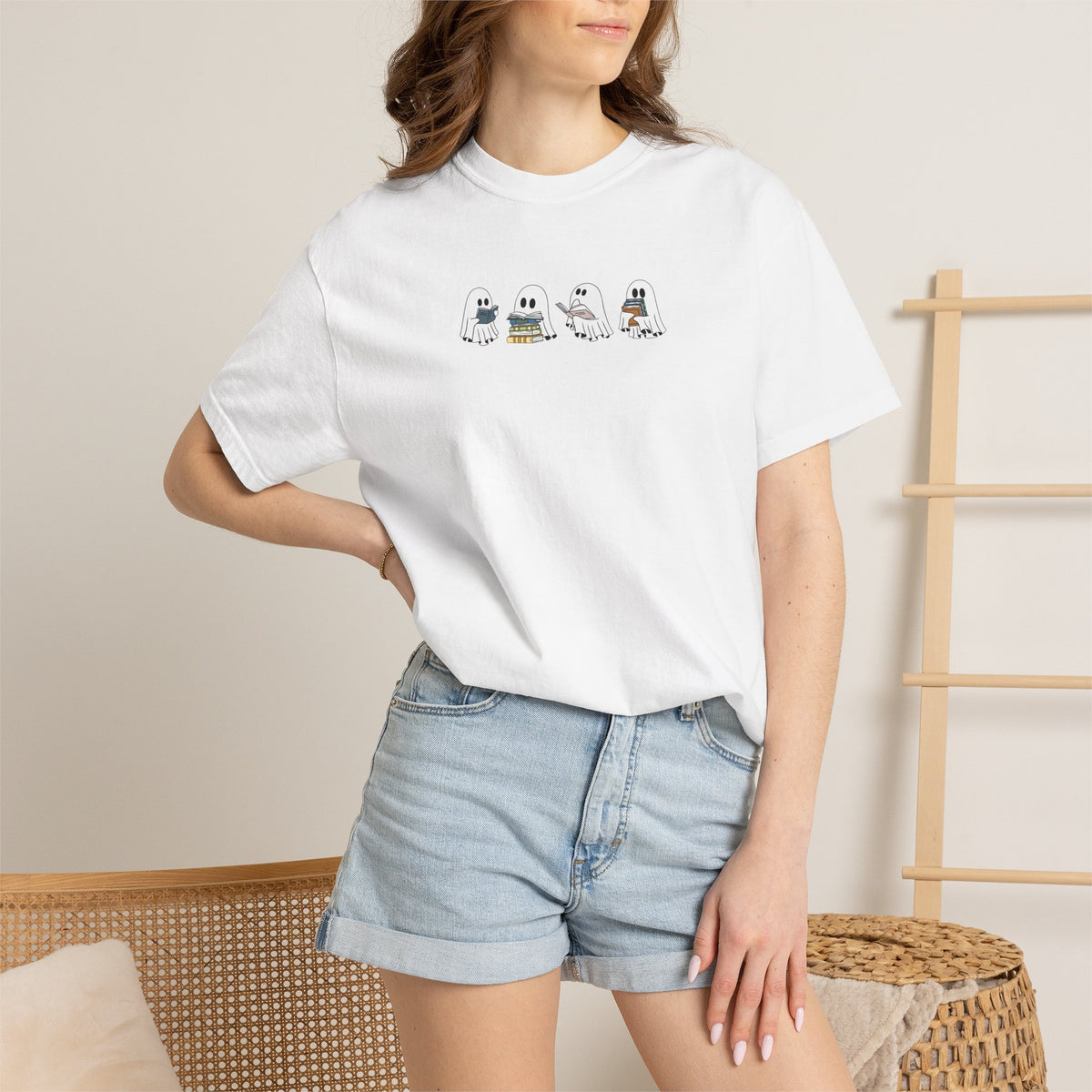 GHOST READERS TEE