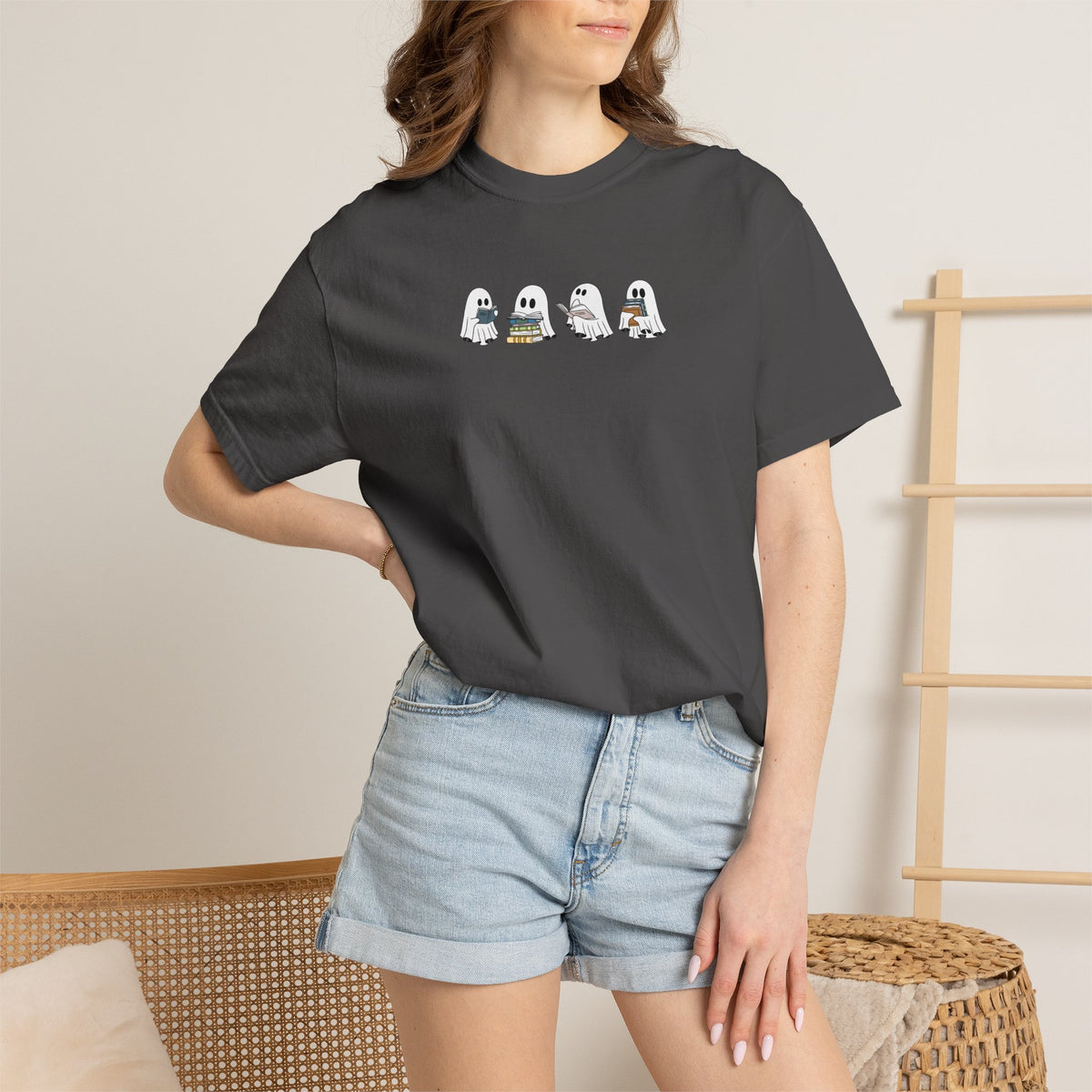 GHOST READERS TEE