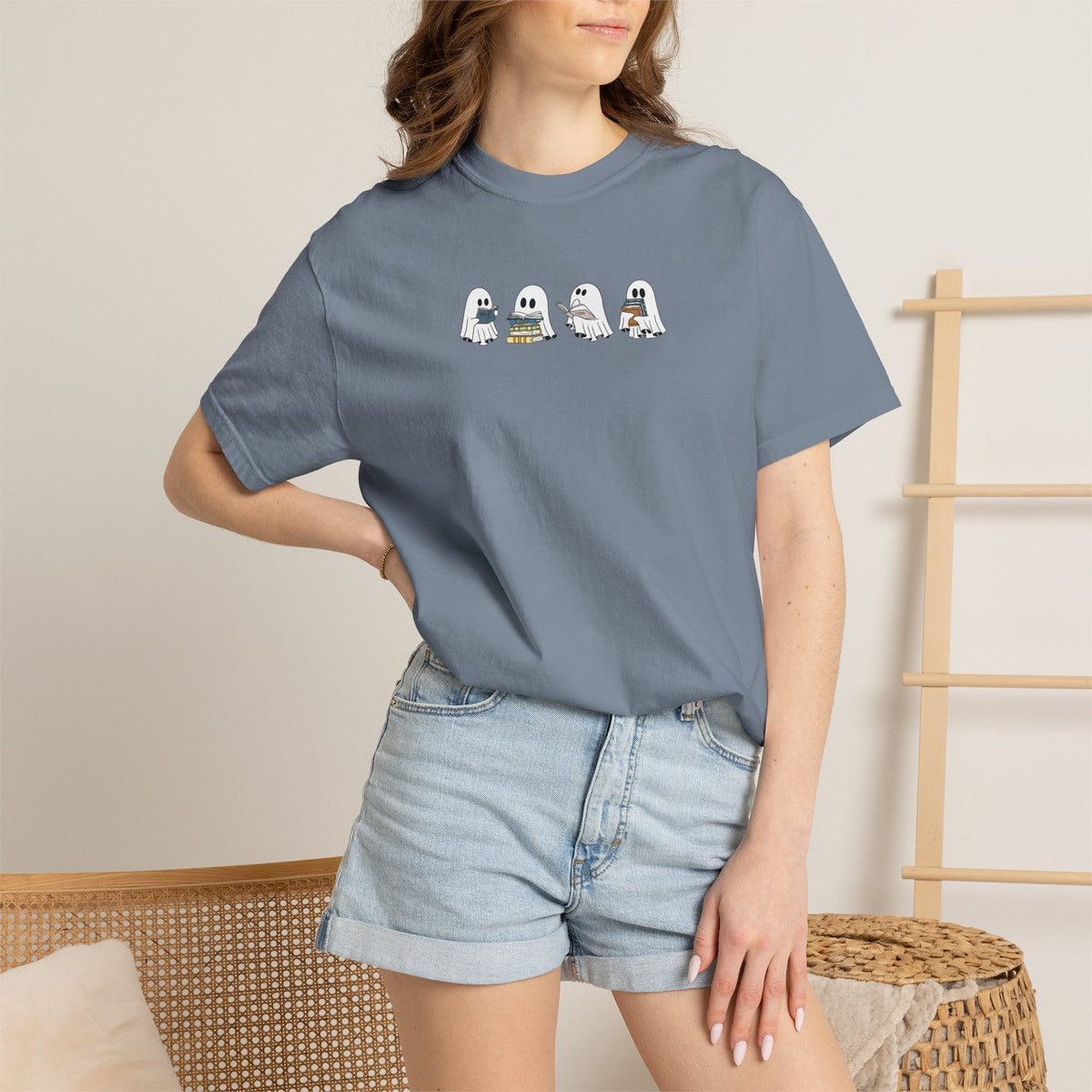 GHOST READERS TEE